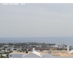 Exclusiva Casa de Obra Nueva en Montaña Roja, Playa Blanca con Vistas Panorámicas al Mar
