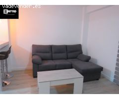 Alquilo, hermoso piso, recientemente reformado, de 3 habitaciones zona hospital.