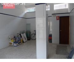 LOCAL SITUADO AL LADO DEL COLEGIO Y SUPERMERCADO