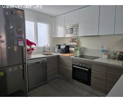 BUNGALOW SEMINUEVO CON EXTRAS , PISCINA