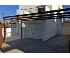 Casa en Alquiler en La Zubia, Granada