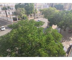 PISO DE DOS DORMITORIOS AL LADO DE PARADA DE METRO