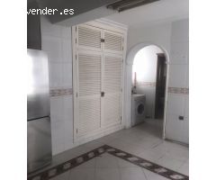 GRAN PISO EN INMEJORABLE ZONA DE SEVILLA