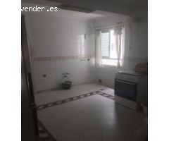 GRAN PISO EN INMEJORABLE ZONA DE SEVILLA