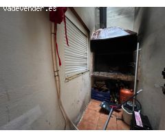 INTERESANTE CASA DE PUEBLO EN CASCO ANTIGUO
