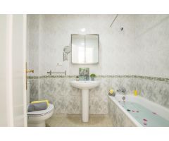 2 Habitaciones, 2 baños, piscina, plaza de garaje