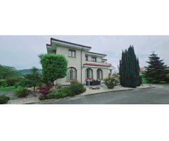 VILLA DE LUJO EN MERUELO.