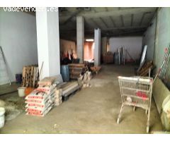 MAGNIFICO LOCAL DE 375 M2 EN PATRAIX JUNTO A TRÁFICO.