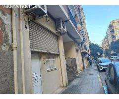 se vende local comercial en torrefiel
