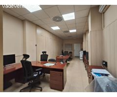 se vende local comercial en torrefiel