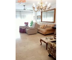PISO EN VENTA EN PLENO CENTRO A POCOS METROS DE PLAZA DE LAS TENDILLAS CON GARAJE INCLUIDO