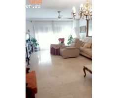 PISO EN VENTA EN PLENO CENTRO A POCOS METROS DE PLAZA DE LAS TENDILLAS CON GARAJE INCLUIDO