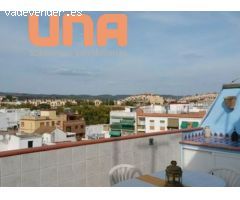 Precioso ático con hermosas vistas en la Zona del Naranjo en Venta