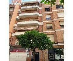 Piso SOLO PARA ESTUDIANTES en Ciudad Jardin junto al parque Juan Carlos I
