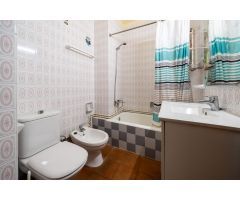Ideal para familias! Amplio piso con gran terraza en zona Arxiduc.