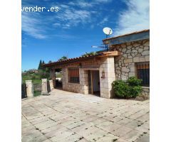 ¡¡CHALET PARA TODO EL AÑO CON PISCINA COMPARTIDA EN XATIVA!!