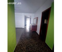 ESTUPENDA CASA EN VENTA CON GARAJE EN CANALS