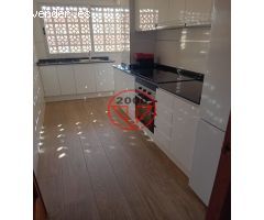 Piso en Alquiler en Valencia de las Torres, Valencia