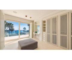 Moderna villa de playa en Marbella