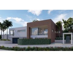 Moderna villa de nueva construcción en Marbella con piscina y vistas al mar