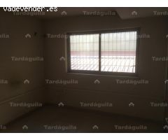 ALQUILER 80 M2 DE OFICINAS EN CALLE RODRÍGUEZ FABRÉS.