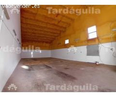 ALQUILER NAVE 600 M2, EN POLÍGONO LOS VILLARES.