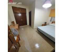 Apartamento junto Avenida Medina Azahara amueblado y con ascensor