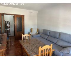 Piso junto al Parque Juan Carlos I  con ascensor y terraza