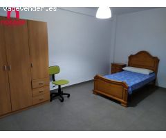 !!! ESTUDIANTES!!! PISO JUNTO A LA AVENIDA MEDINA AZAHARA