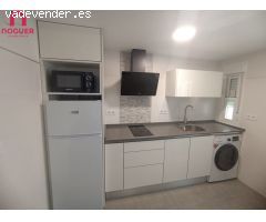 Se alquila estudio totalmente reformado
