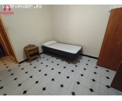 ESTUDIANTES !!! CURSO 2025/2026  PISO ALQUILER CIUDAD JARDIN EN 2º PLANTA AMUEBLADO