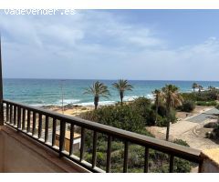 ¡Oferta destacada! Apartamento con vistas a solo 70 metros de la playa