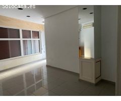 Alquiler Local comercial 40 m2., zona plaza circular, esquina, buen estado,