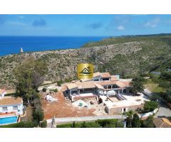 VILLA SIRI · AUTÉNTICA HACIENDA MEDITERRÁNEA CON VISTAS PANORÁMICAS AL MAR EN VENTA EN DÉNIA