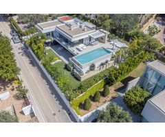 VILLA VELAR · VILLA DE LUJO MODERNA EN VENTA EN EL PORTET MORAIRA A SOLO 200?M DE LA PLAYA