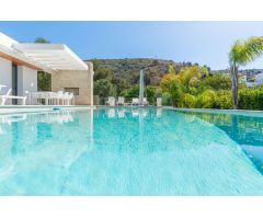 VILLA VELAR · VILLA DE LUJO MODERNA EN VENTA EN EL PORTET MORAIRA A SOLO 200?M DE LA PLAYA