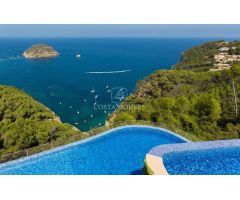 ? IMPONENTE VILLA DE LUJO Frente al Mar en Javea | 2.300m2 de Casa · 10dorm · 12baños · 1a Linea MAR