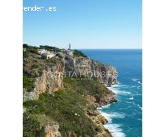 VILLA ATHENEA - UNA JOYA ARQUITECTÓNICA EN 1a LINEA DE MAR SOBRE ACANTILADO en JAVEA - XABIA