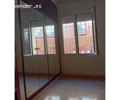 PISO EN VENTA EN TRIANA JUNTO A PLAZA CUBA