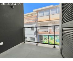¡Vive a 150 metros de la playa! Moderno apartamento en Fuengirola listo para entrar a vivir