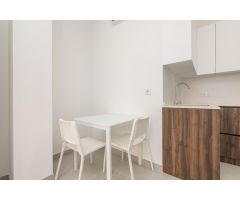 ¿CANSADO DE BUSCAR VIVIENDA DE ALQUILER Y SOLO ENCONTRAR VIVIENDAS ANTIGUAS Y CON MUEBLES VIEJOS?