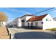 ¡¡ SOLAR URBANO HACIENDO ESQUINA EN LA GRANJUELA, PEÑARROYA-PUEBLONUEVO!!