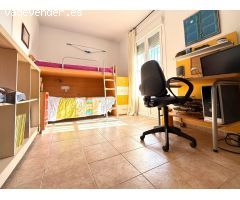 Encantadora Casa Independiente en Encinarejo con Piscina y Jardines.