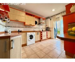 Encantadora Casa Independiente en Encinarejo con Piscina y Jardines.