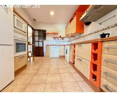 Encantadora Casa Independiente en Encinarejo con Piscina y Jardines.