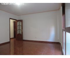 PISO REFORMADO DE 3 DORMITORIOS
