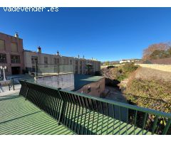 ALQUILER JUNTO A EMACSA CON PISCINA Y PISTA DE TENIS