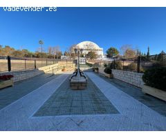 ALQUILER JUNTO A EMACSA CON PISCINA Y PISTA DE TENIS