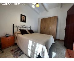 CASA EN LOS BARRIOS CENTRO ¡OPORTUNIDAD UNICA!