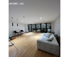 Oficina en Alquiler en el Edificio Azabache